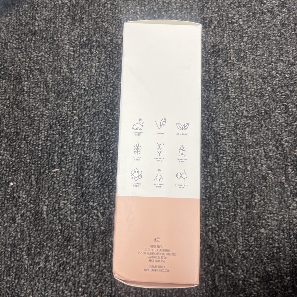 Lux Unfiltered N°32 Gradual Hydrating Self Tanner in Rosewood 6.8oz (200ml) New - Picture 2 of 3